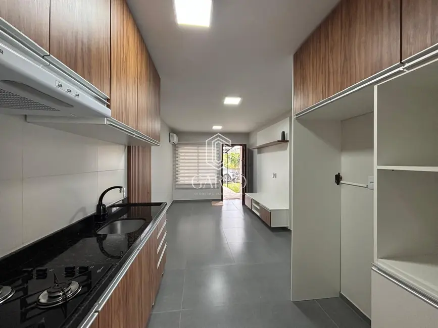 Foto 3 de Casa com 2 quartos à venda, 60m2 em João Alves, Santa Cruz Do Sul - RS