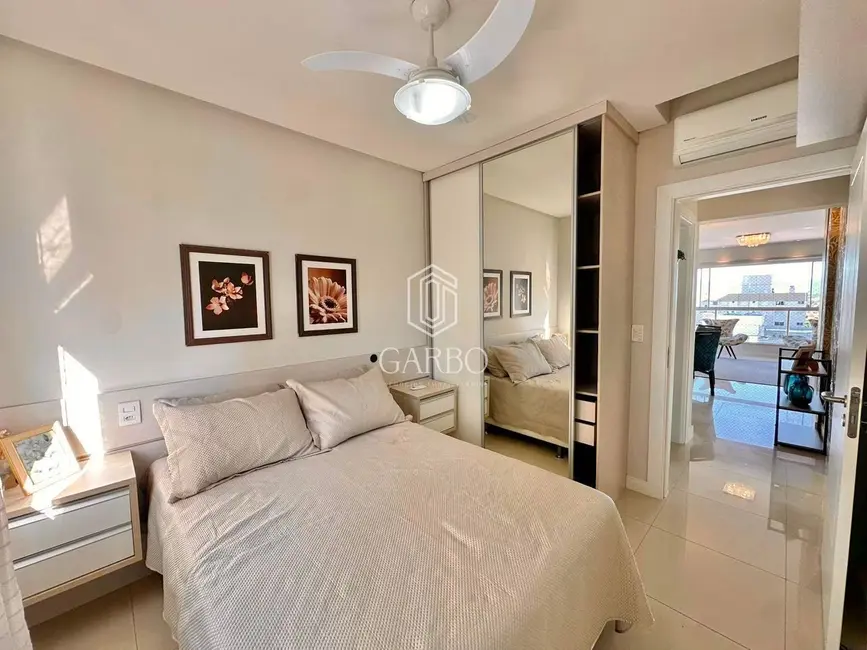 Foto 8 de Apartamento com 2 quartos à venda, 78m2 em Capao Da Canoa - RS