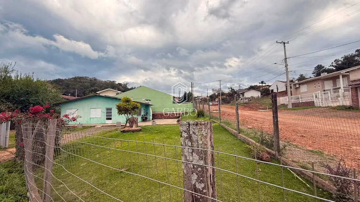 Casa com 3 quartos à venda, 83m2 em São João, Santa Cruz Do Sul - RS - imagem 1 Foto 1 de Casa com 3 quartos à venda, 83m2 em São João, Santa Cruz Do Sul - RS
