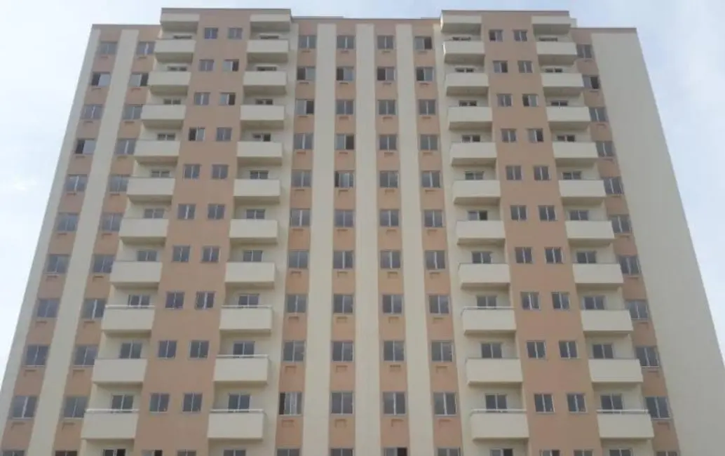Foto 4 de Apartamento com 2 quartos à venda, 46m2 em Vista Alegre, Sao Goncalo - RJ