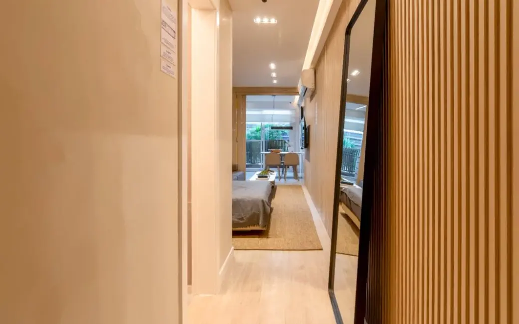 Apartamento com 1 quarto à venda, 32m2 em Centro, Rio De Janeiro - RJ - imagem 2 Foto 2 de Apartamento com 1 quarto à venda, 32m2 em Centro, Rio De Janeiro - RJ