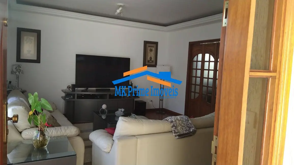 Casa com 4 quartos à venda, 310m2 em Adalgisa, Osasco - SP - imagem 8 Foto 8 de Casa com 4 quartos à venda, 310m2 em Adalgisa, Osasco - SP