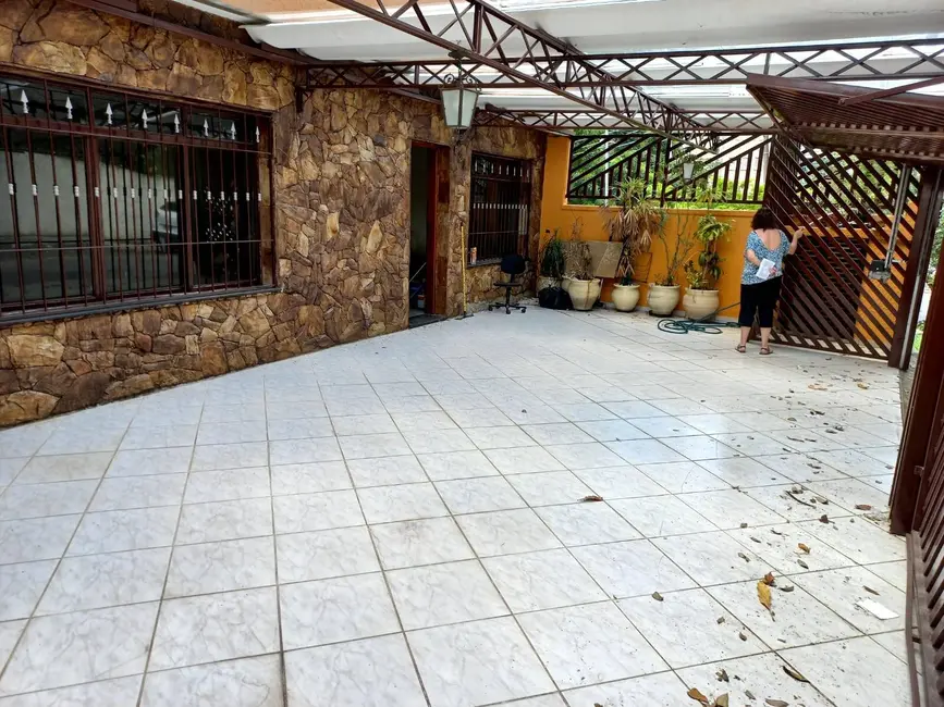 Foto 2 de Sobrado com 3 quartos à venda e para alugar, 333m2 em Vila Campesina, Osasco - SP