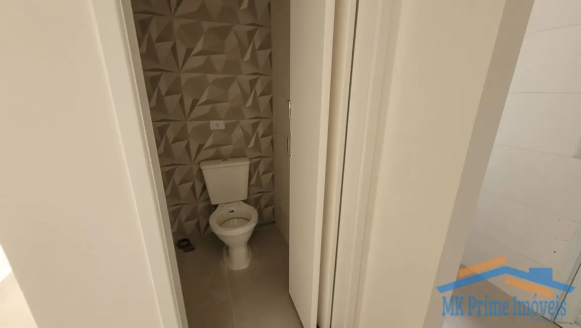 Sobrado com 3 quartos à venda, 152m2 em Osasco - SP - imagem 8 Foto 8 de Sobrado com 3 quartos à venda, 152m2 em Osasco - SP