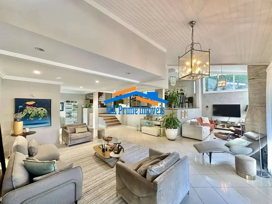 Foto 4 de Sobrado com 4 quartos à venda, 496m2 em Vila Santo Antônio, Cotia - SP