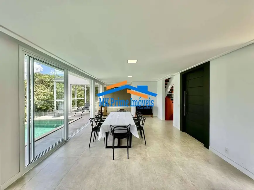 Foto 8 de Casa de Condomínio com 4 quartos à venda, 436m2 em Chácara dos Lagos, Carapicuiba - SP