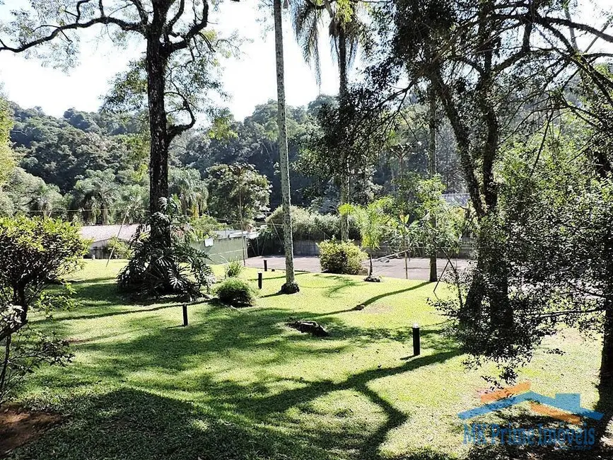 Casa de Condomínio com 5 quartos à venda, 804804m2 em Chácara de La Rocca, Carapicuiba - SP - imagem 7 Foto 7 de Casa de Condomínio com 5 quartos à venda, 804804m2 em Chácara de La Rocca, Carapicuiba - SP
