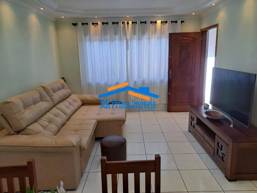 Sobrado com 3 quartos à venda, 178m2 em Jaguaribe, Osasco - SP - imagem 7 Foto 7 de Sobrado com 3 quartos à venda, 178m2 em Jaguaribe, Osasco - SP