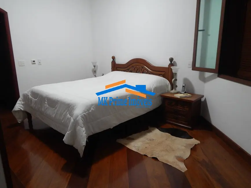 Foto 9 de Casa de Condomínio com 3 quartos à venda, 480m2 em Residencial Morada dos Lagos, Barueri - SP