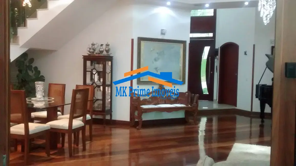 Foto 5 de Casa de Condomínio com 3 quartos à venda, 480m2 em Residencial Morada dos Lagos, Barueri - SP