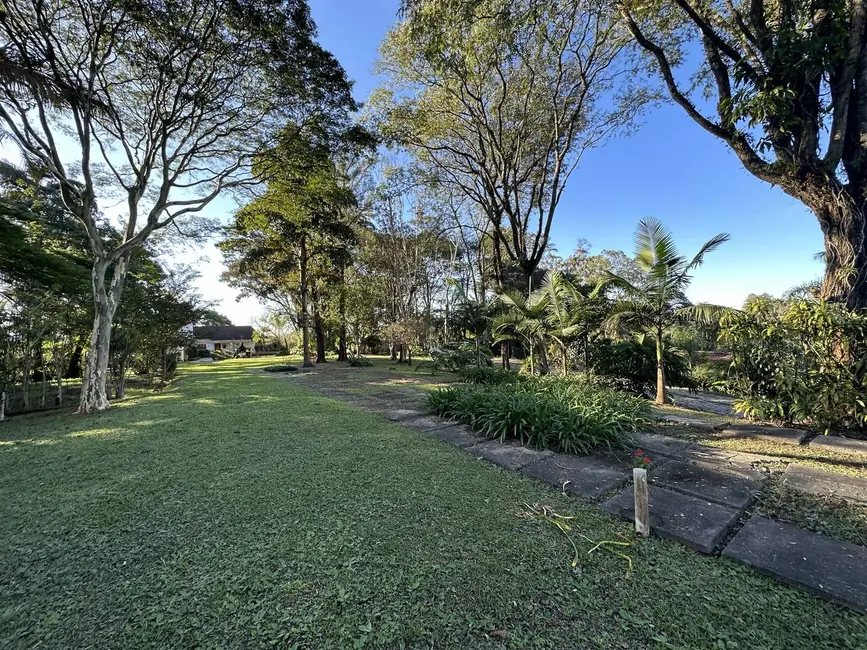 Foto 2 de Casa de Condomínio com 3 quartos à venda, 435m2 em Pousada dos Bandeirantes, Carapicuiba - SP