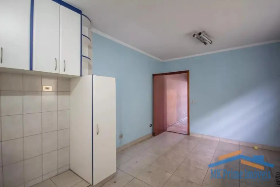 Foto 8 de Sobrado com 3 quartos à venda, 240m2 em Jardim das Flores, Osasco - SP