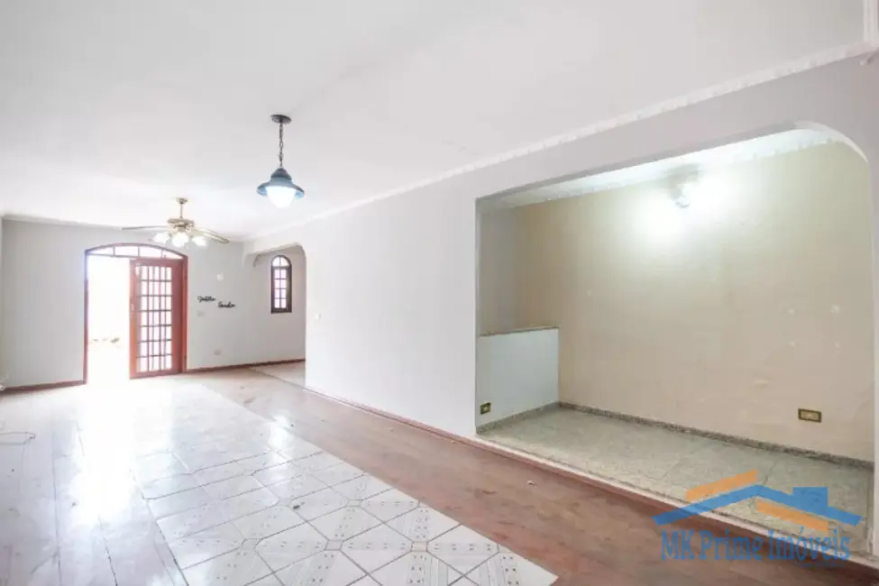 Foto 5 de Sobrado com 3 quartos à venda, 240m2 em Jardim das Flores, Osasco - SP