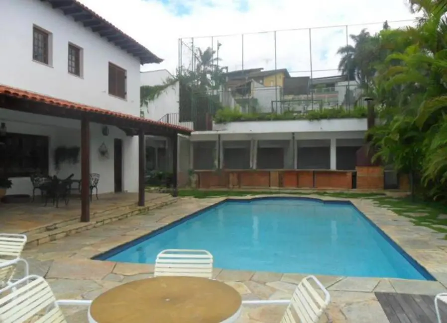 Foto 1 de Casa de Condomínio com 4 quartos para alugar, 641m2 em Parque dos Príncipes, São Paulo - SP