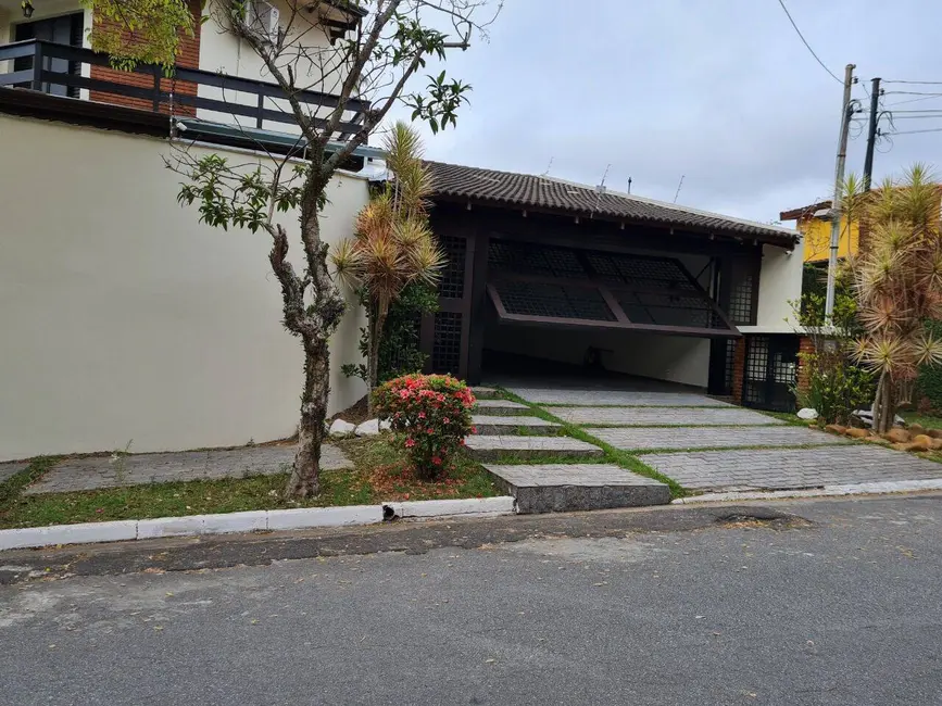 Foto 1 de Casa de Condomínio com 4 quartos à venda, 450m2 em Parque dos Príncipes, São Paulo - SP