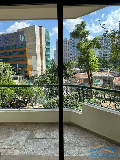 Foto 2 de Apartamento com 3 quartos para alugar, 140m2 em Indianópolis, São Paulo - SP