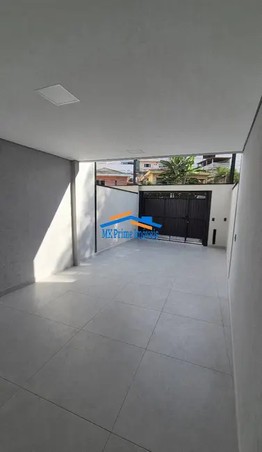 Sobrado com 3 quartos à venda, 115m2 em Bela Vista, Osasco - SP - imagem 3 Foto 3 de Sobrado com 3 quartos à venda, 115m2 em Bela Vista, Osasco - SP