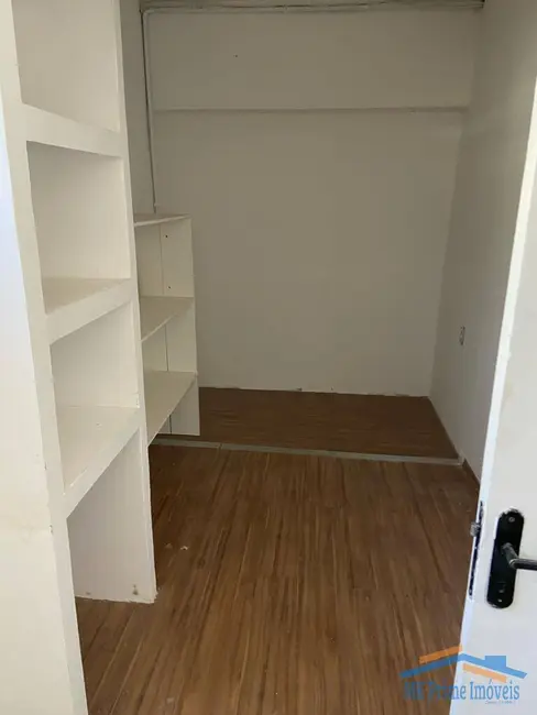 Sala Comercial à venda, 636m2 em Jardim das Flores, Osasco - SP - imagem 8 Foto 8 de Sala Comercial à venda, 636m2 em Jardim das Flores, Osasco - SP