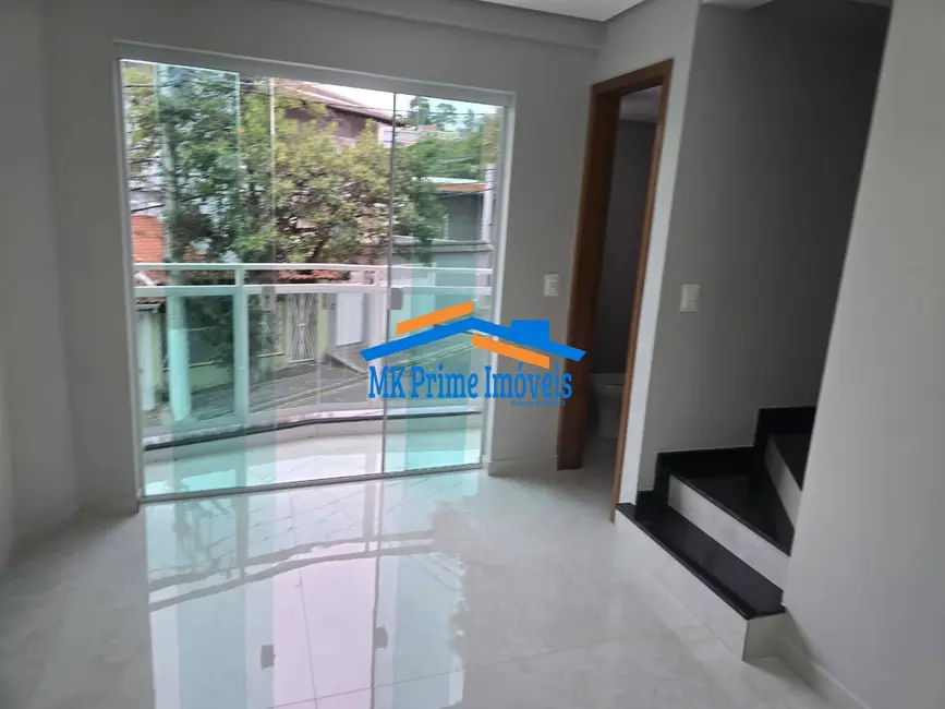 Sobrado com 2 quartos à venda, 70m2 em Bela Vista, Osasco - SP - imagem 3 Foto 3 de Sobrado com 2 quartos à venda, 70m2 em Bela Vista, Osasco - SP