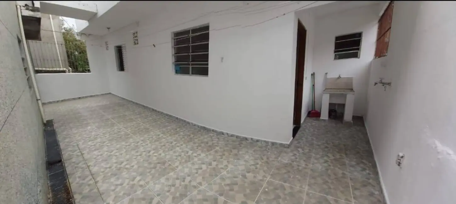 Foto 2 de Sobrado com 3 quartos à venda, 234m2 em Helena Maria, Osasco - SP