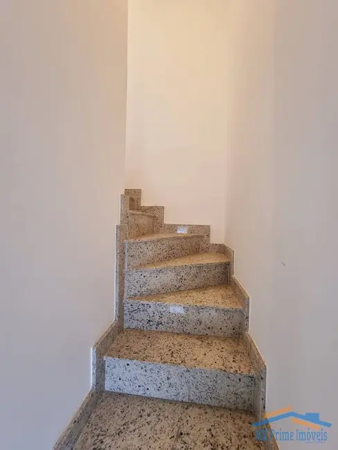 Sobrado com 2 quartos à venda, 65m2 em Jardim das Flores, Osasco - SP - imagem 3 Foto 3 de Sobrado com 2 quartos à venda, 65m2 em Jardim das Flores, Osasco - SP