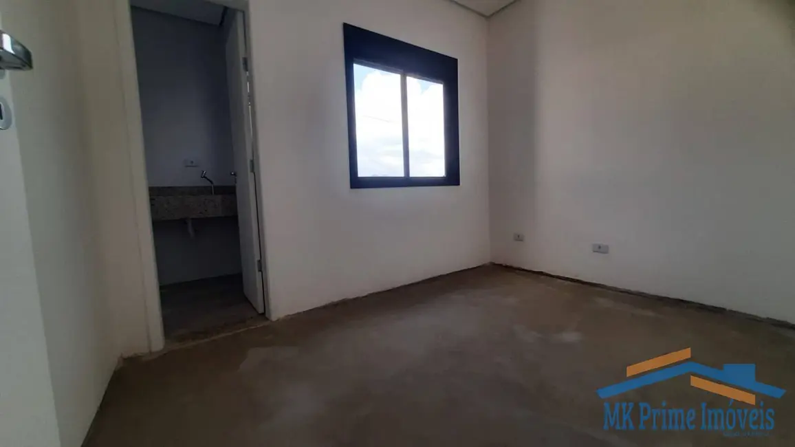 Sobrado com 3 quartos à venda, 128m2 em Jardim das Flores, Osasco - SP - imagem 9 Foto 9 de Sobrado com 3 quartos à venda, 128m2 em Jardim das Flores, Osasco - SP