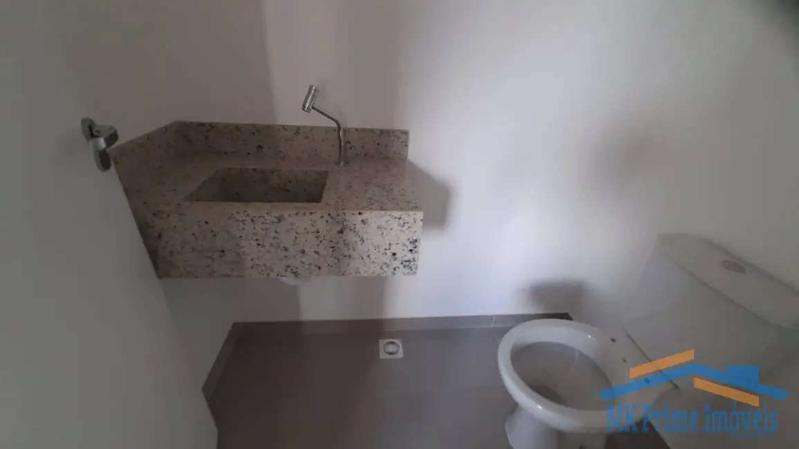 Sobrado com 3 quartos à venda, 128m2 em Jardim das Flores, Osasco - SP - imagem 5 Foto 5 de Sobrado com 3 quartos à venda, 128m2 em Jardim das Flores, Osasco - SP