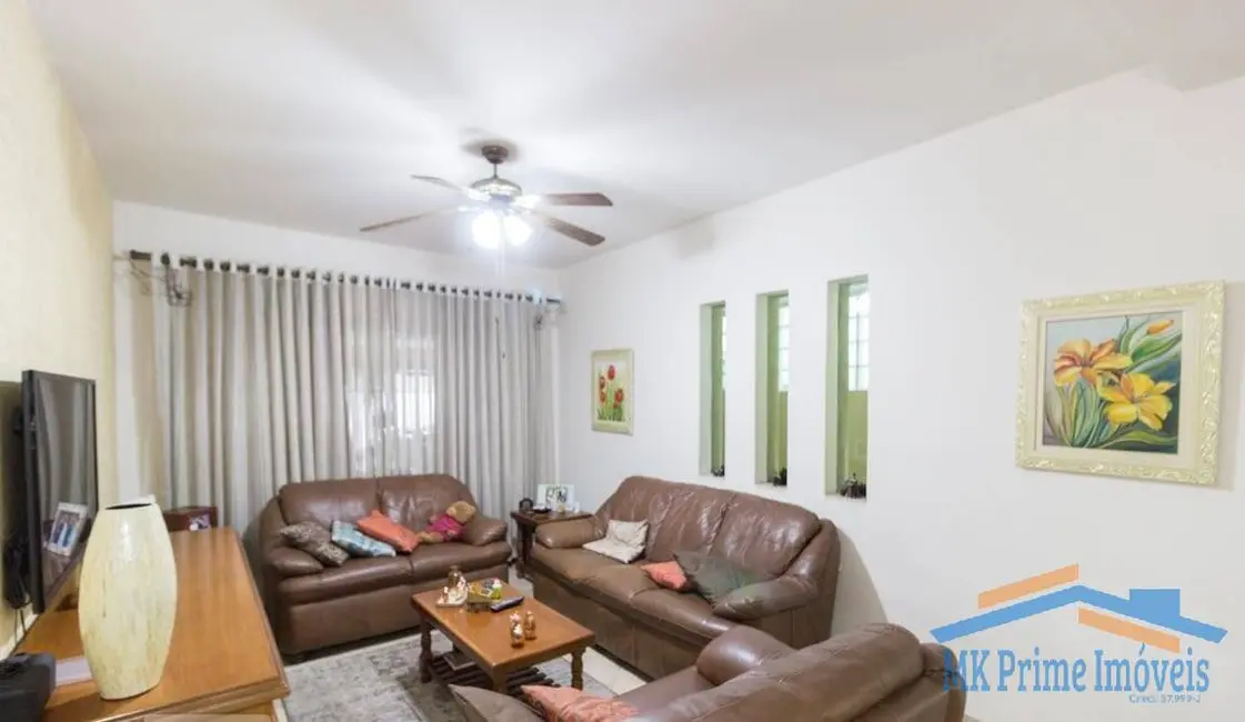 Sobrado com 3 quartos à venda, 166m2 em Parque São Domingos, São Paulo - SP - imagem 4 Foto 4 de Sobrado com 3 quartos à venda, 166m2 em Parque São Domingos, São Paulo - SP