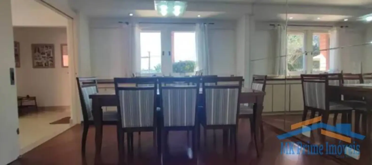 Sobrado com 4 quartos à venda, 235m2 em Conjunto Residencial Vista Verde, São Paulo - SP - imagem 9 Foto 9 de Sobrado com 4 quartos à venda, 235m2 em Conjunto Residencial Vista Verde, São Paulo - SP