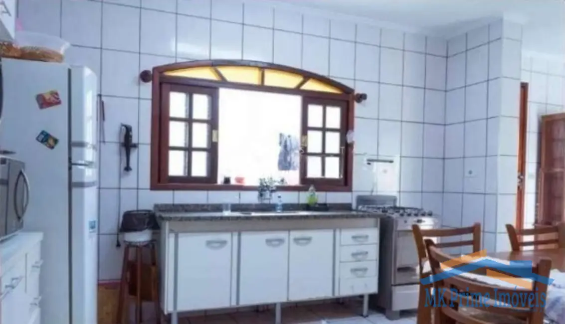 Foto 5 de Sobrado com 2 quartos à venda, 200m2 em Vila Guedes, São Paulo - SP