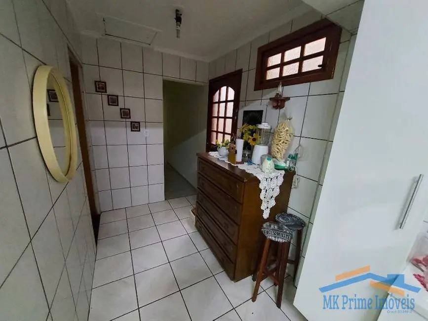 Foto 9 de Sobrado com 2 quartos à venda, 200m2 em Vila Guedes, São Paulo - SP