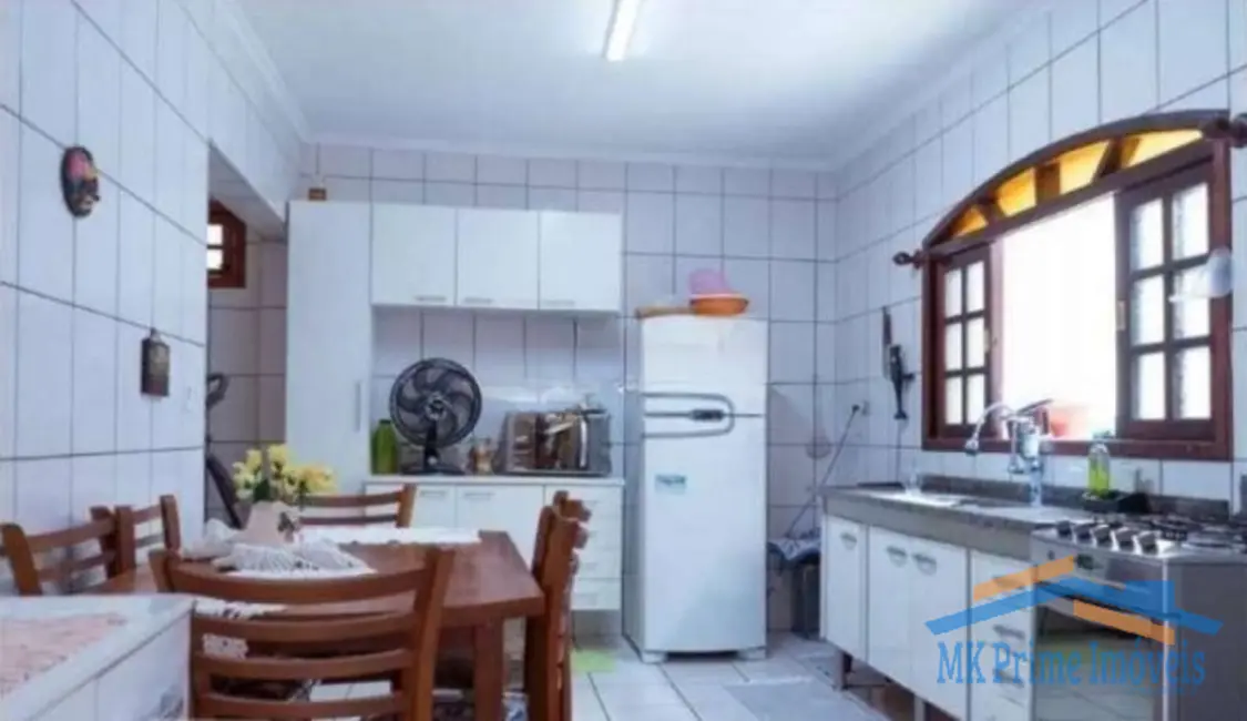 Foto 3 de Sobrado com 2 quartos à venda, 200m2 em Vila Guedes, São Paulo - SP