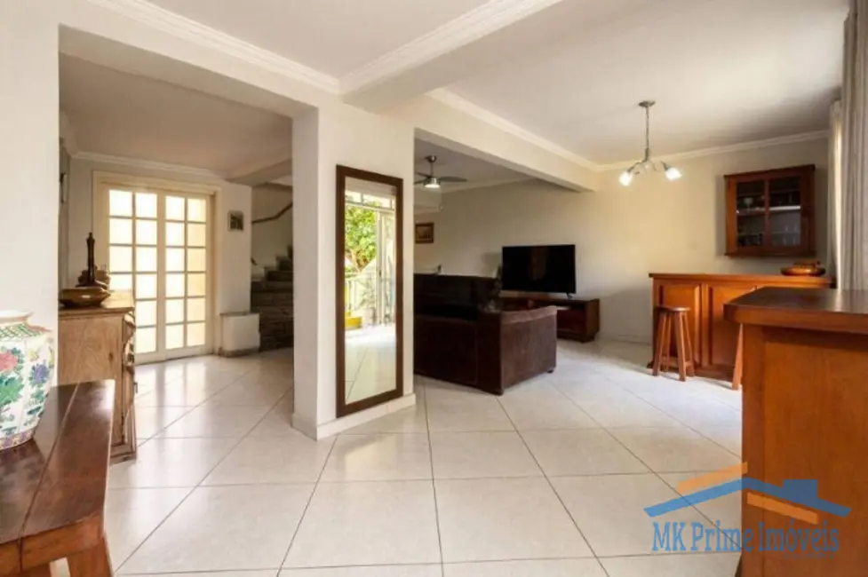 Sobrado com 3 quartos à venda, 200m2 em Parque São Domingos, São Paulo - SP - imagem 8 Foto 8 de Sobrado com 3 quartos à venda, 200m2 em Parque São Domingos, São Paulo - SP