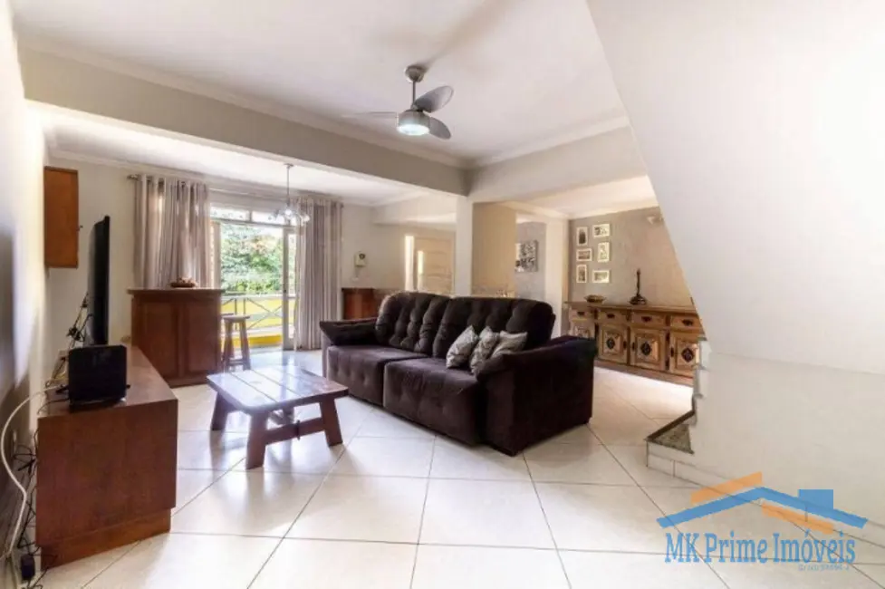 Sobrado com 3 quartos à venda, 200m2 em Parque São Domingos, São Paulo - SP - imagem 4 Foto 4 de Sobrado com 3 quartos à venda, 200m2 em Parque São Domingos, São Paulo - SP