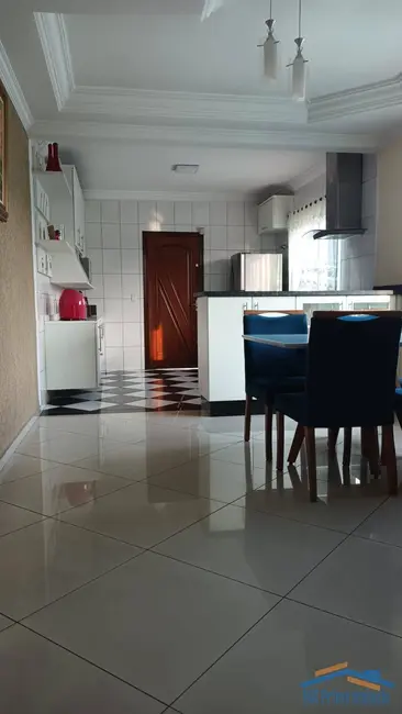 Sobrado com 3 quartos à venda, 157m2 em Bela Vista, Osasco - SP - imagem 9 Foto 9 de Sobrado com 3 quartos à venda, 157m2 em Bela Vista, Osasco - SP