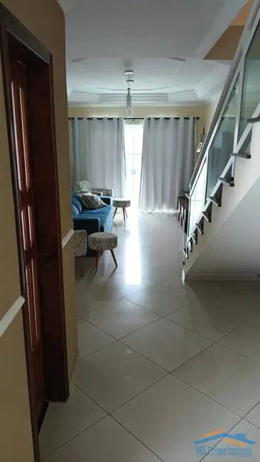 Sobrado com 3 quartos à venda, 157m2 em Bela Vista, Osasco - SP - imagem 3 Foto 3 de Sobrado com 3 quartos à venda, 157m2 em Bela Vista, Osasco - SP