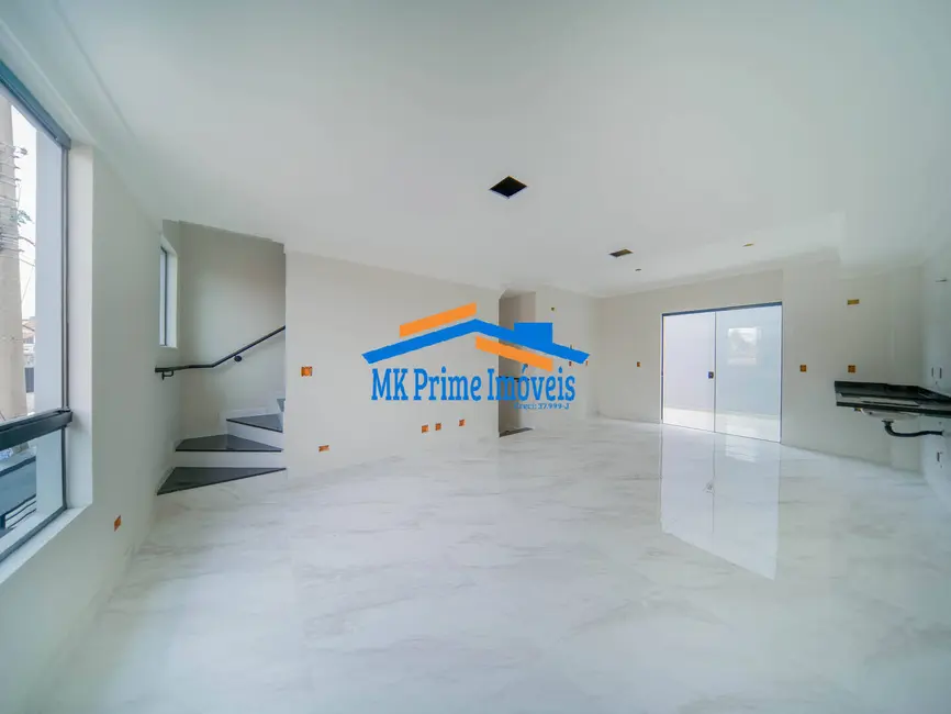 Sobrado com 3 quartos à venda, 120m2 em Cipava, Osasco - SP - imagem 6 Foto 6 de Sobrado com 3 quartos à venda, 120m2 em Cipava, Osasco - SP