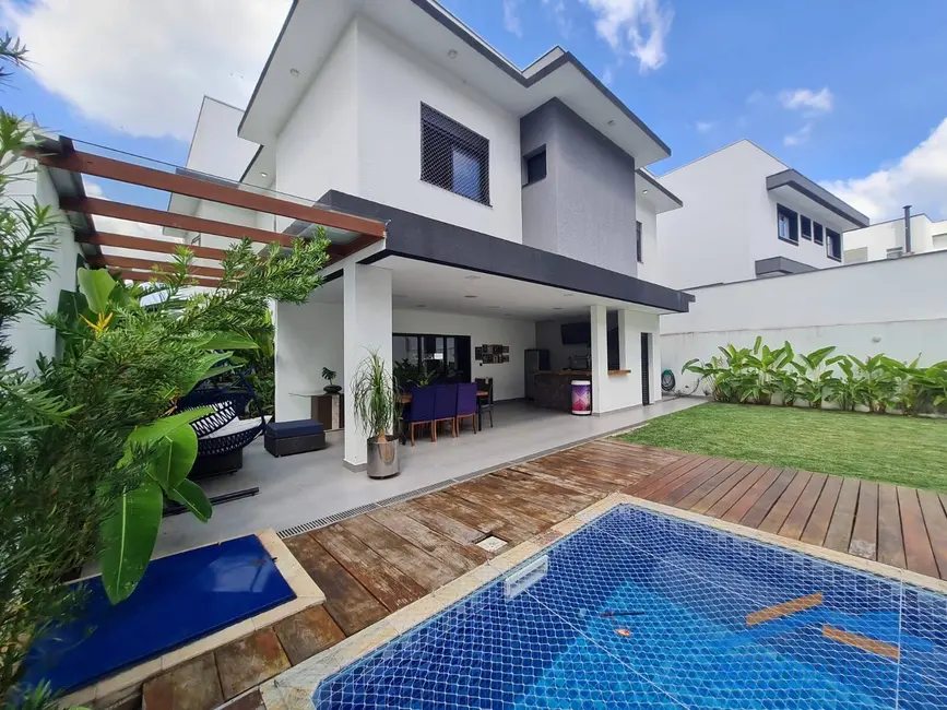 Foto 1 de Casa de Condomínio com 4 quartos à venda, 275m2 em Paisagem Renoir, Cotia - SP