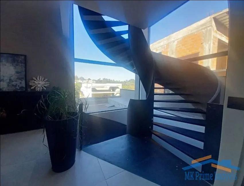 Casa de Condomínio com 4 quartos à venda, 398m2 em Granja Viana, Carapicuiba - SP - imagem 3 Foto 3 de Casa de Condomínio com 4 quartos à venda, 398m2 em Granja Viana, Carapicuiba - SP