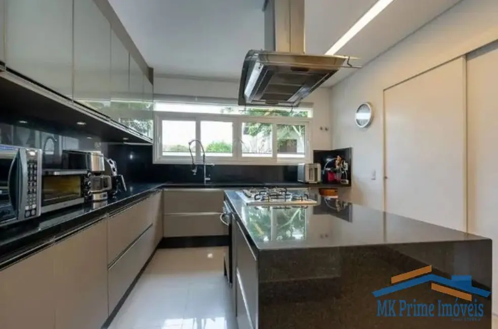 Foto 7 de Casa de Condomínio com 4 quartos à venda, 350m2 em Morada dos Pinheiros (Aldeia da Serra), Santana De Parnaiba - SP