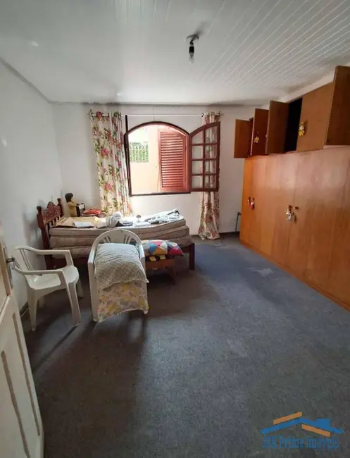 Foto 3 de Casa com 4 quartos à venda, 307m2 em Helena Maria, Osasco - SP