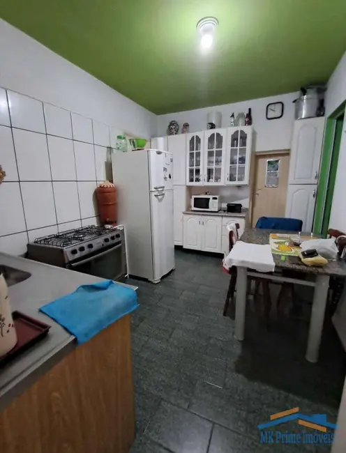 Foto 2 de Casa com 4 quartos à venda, 307m2 em Helena Maria, Osasco - SP