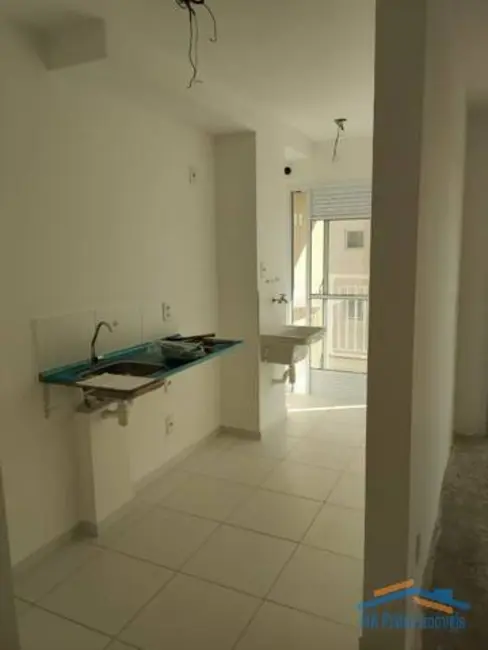 Apartamento com 2 quartos para alugar, 49m2 em Jardim Roberto, Osasco - SP - imagem 4 Foto 4 de Apartamento com 2 quartos para alugar, 49m2 em Jardim Roberto, Osasco - SP