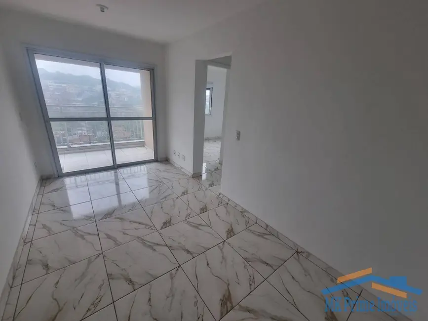 Apartamento com 2 quartos para alugar, 49m2 em Jardim Roberto, Osasco - SP - imagem 3 Foto 3 de Apartamento com 2 quartos para alugar, 49m2 em Jardim Roberto, Osasco - SP