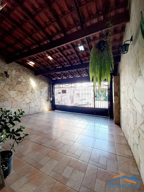 Foto 3 de Casa com 2 quartos à venda, 110m2 em Jardim Sabiá, Cotia - SP