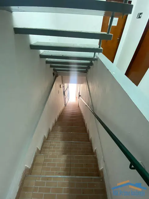 Sala Comercial à venda, 360m2 em Centro, Carapicuiba - SP - imagem 9 Foto 9 de Sala Comercial à venda, 360m2 em Centro, Carapicuiba - SP