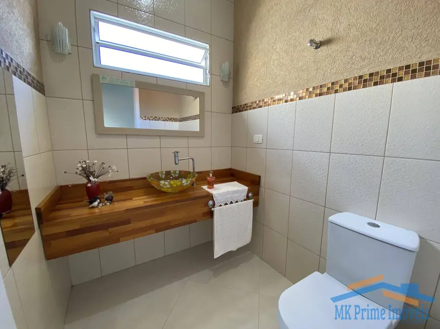 Sobrado com 5 quartos à venda, 1006m2 em Vila Hortência, Cotia - SP - imagem 8 Foto 8 de Sobrado com 5 quartos à venda, 1006m2 em Vila Hortência, Cotia - SP