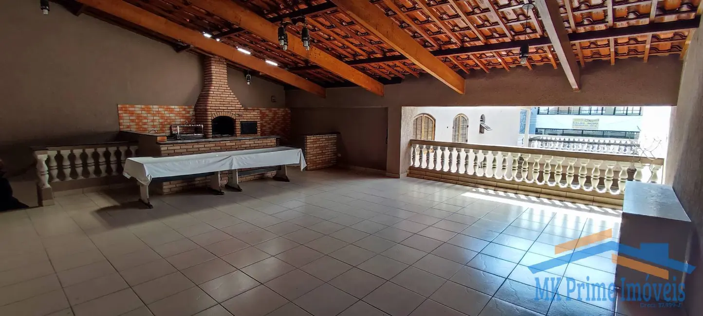 Foto 1 de Sobrado com 3 quartos à venda, 350m2 em Helena Maria, Osasco - SP