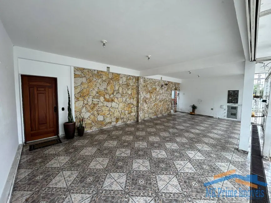 Foto 3 de Sobrado com 4 quartos para alugar, 500m2 em km 18, Osasco - SP