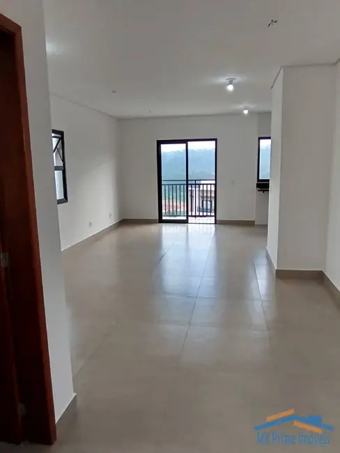 Sobrado com 3 quartos à venda, 175m2 em Portais (Polvilho), Cajamar - SP - imagem 8 Foto 8 de Sobrado com 3 quartos à venda, 175m2 em Portais (Polvilho), Cajamar - SP